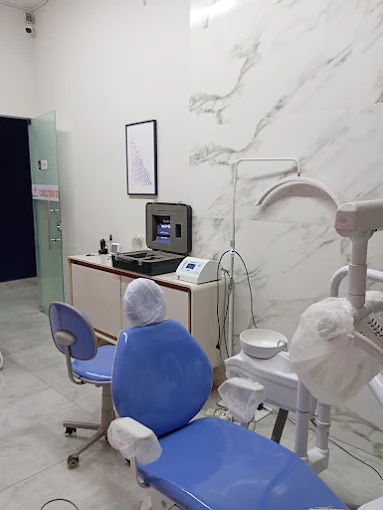 Consultório com equipamentos da Impla Mais